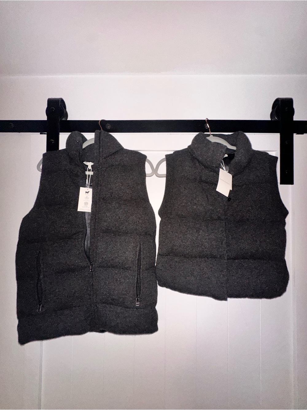 NakedCashmere Charcoal Gray Puffer Vest Men’s M and Women’s XS 🩶